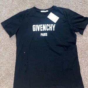givenchy t shirt XL